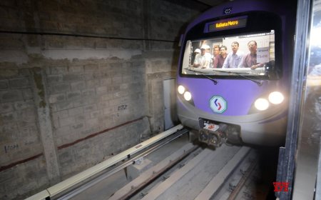 'পূর্ব-পশ্চিম মেট্রো সেক্টর V থেকে হাওড়া ময়দান পর্যন্ত পূর্ণ চালানোর সম্ভাবনা আগামী বছরের জুনের মধ্যে'