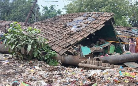 ফেঁপে যাওয়া মাটির তলায় মিথেনের সঙ্গে মিশছে গঙ্গার জল, ধসে যেতে পারে গোটা উত্তর হাওড়া?