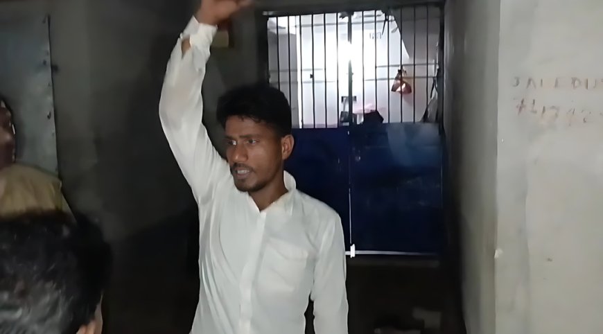 পূর্ব মেদিনীপুরে পাকিস্তান জিন্দাবাদ স্লোগান দেওয়া রাজমিস্ত্রিকে আটক করল পুলিশ