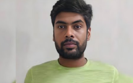 ‘প্রিয়া’র ফাঁদে ৮ লক্ষের দেনা, নৌবাহিনীর গোপন নথি বেচে শোধ! চাঞ্চল্যকর ‘হানি ট্র্যাপে’র শিকার দিল্লির হেডকোয়ার্টারের ক্লার্ক